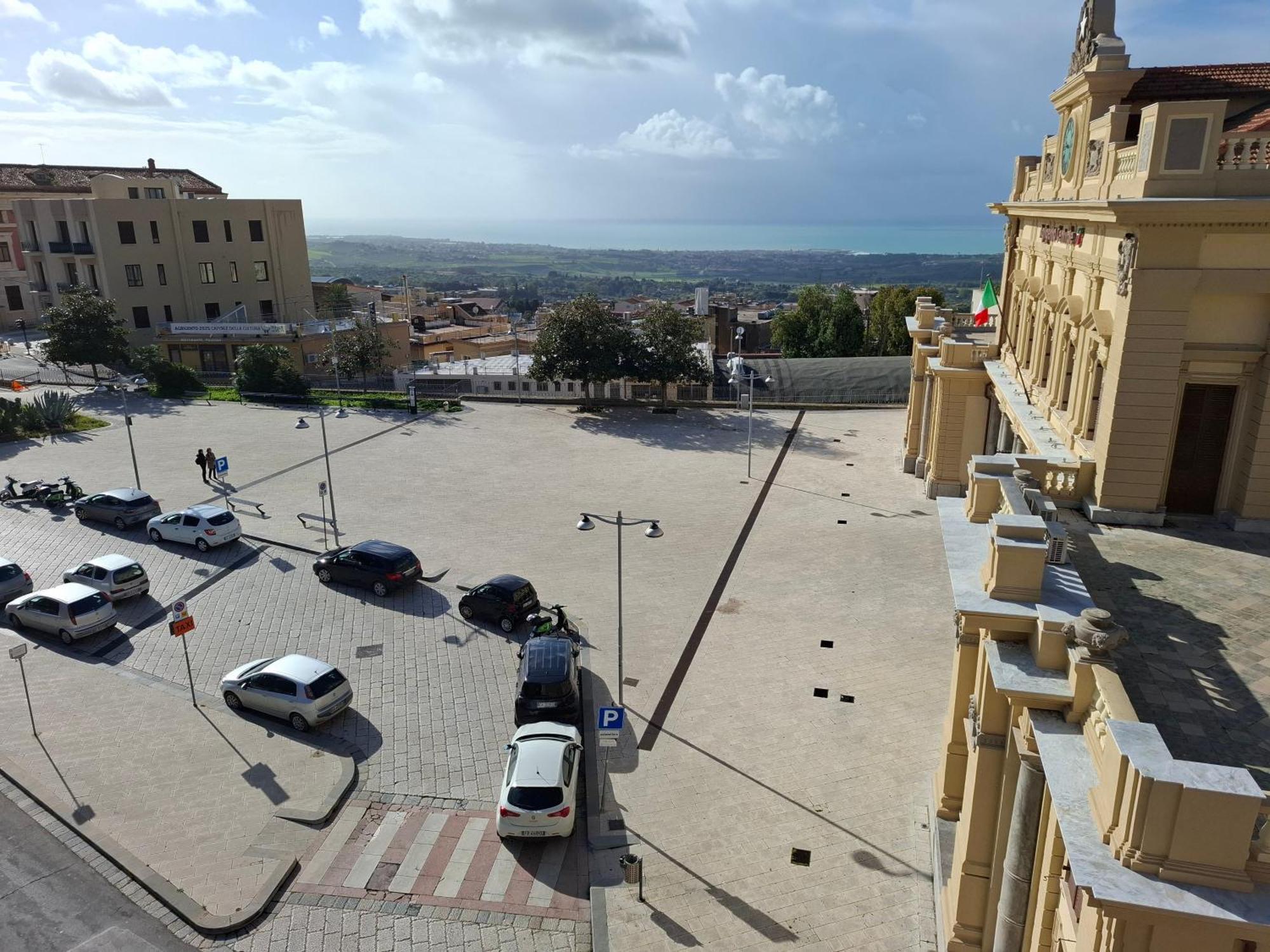 B&B Le Lumie "Il Cortiletto Del Centro" Agrigento Eksteriør billede