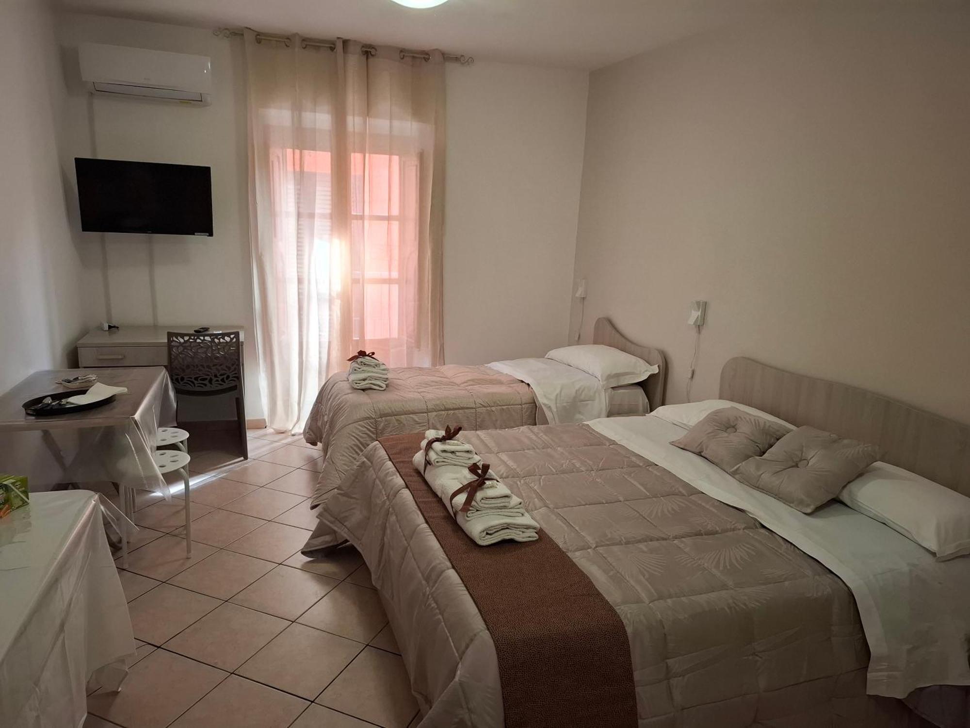 B&B Le Lumie "Il Cortiletto Del Centro" Agrigento Eksteriør billede