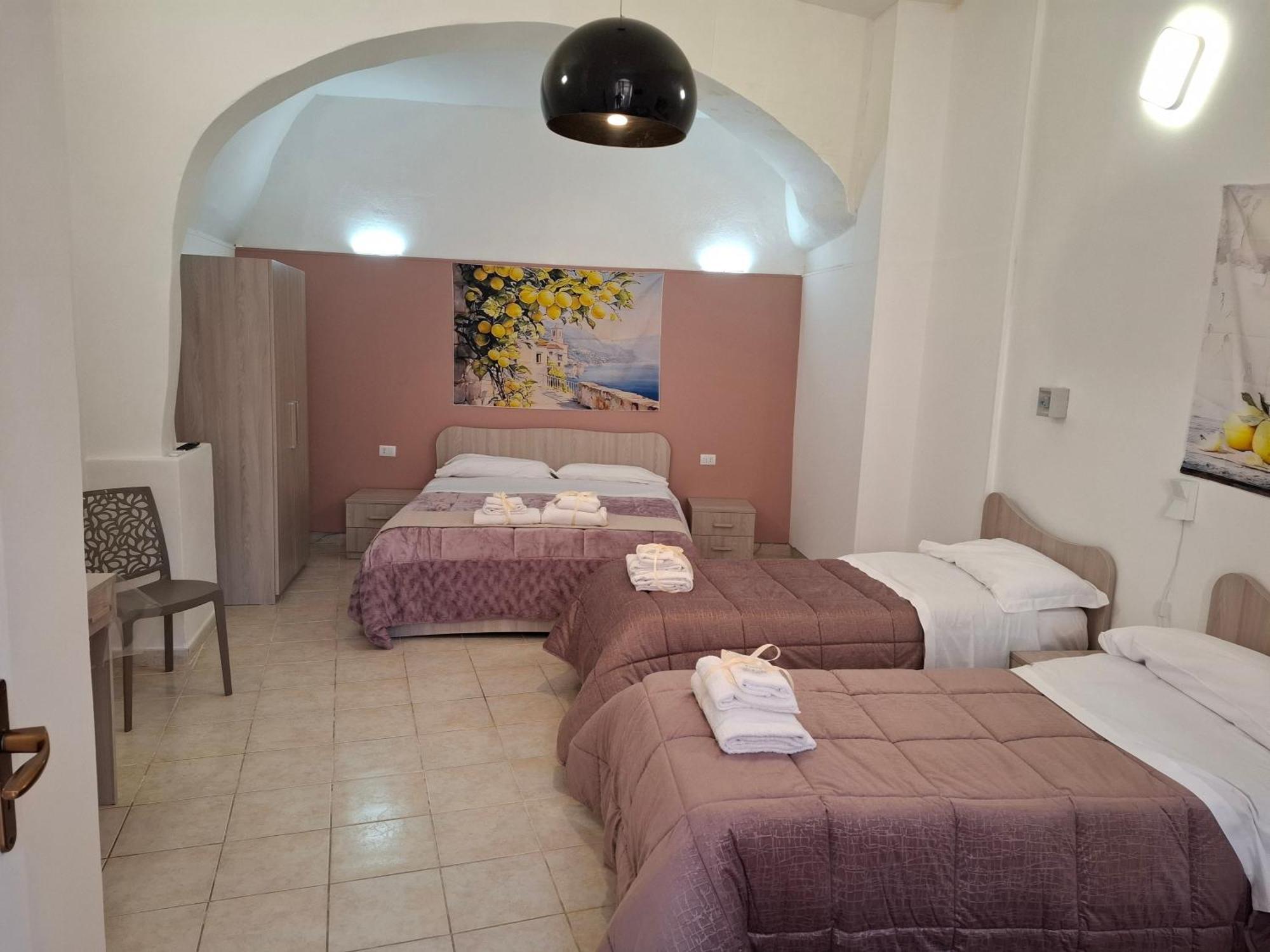 B&B Le Lumie "Il Cortiletto Del Centro" Agrigento Eksteriør billede